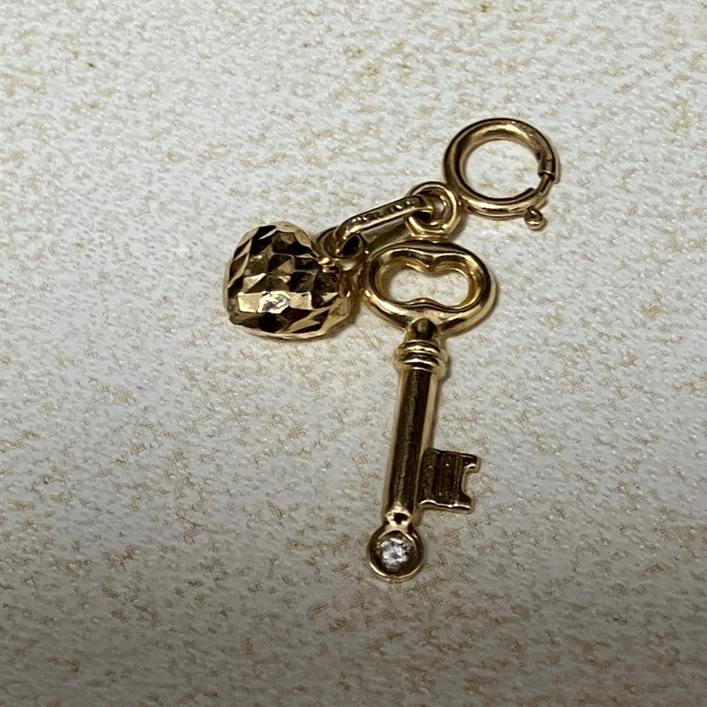 14K Gold MILOR ITALY Diamond Key & Heart combo charm